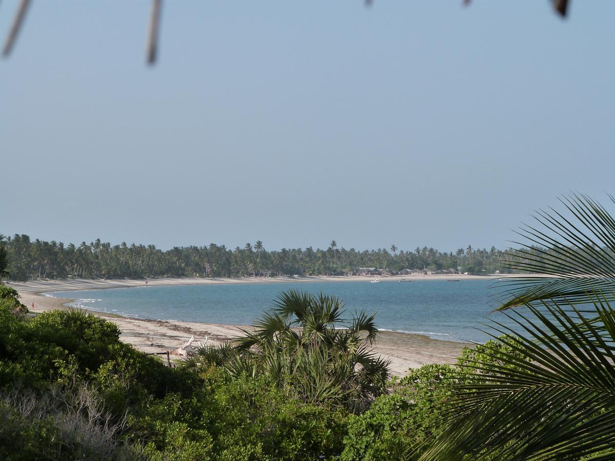 The Beach Crab Resort Pangani Exteriör bild